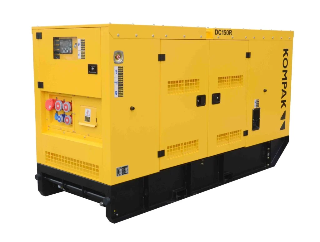 Gerador industrial 135 kVA Kompak motor Cummins silencioso